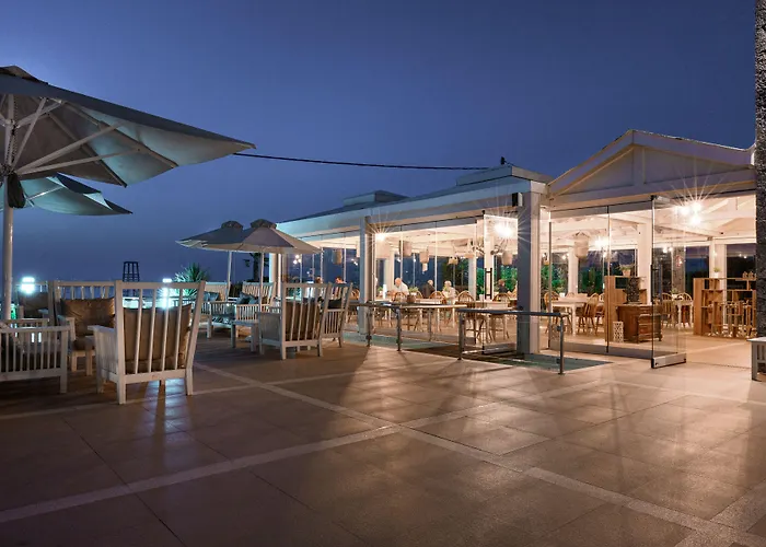 מלון Restia (adults Only) 5*